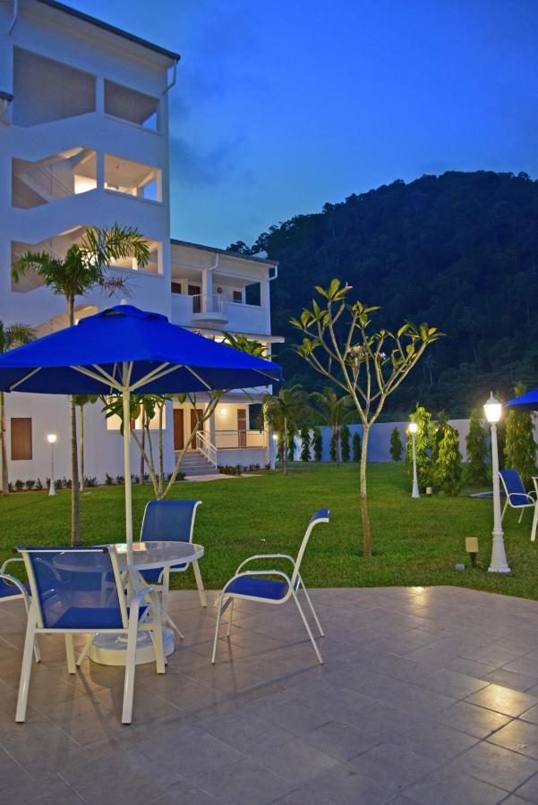 Avi Pangkor Beach Resort Kampong Pasir Bogak Exteriér fotografie